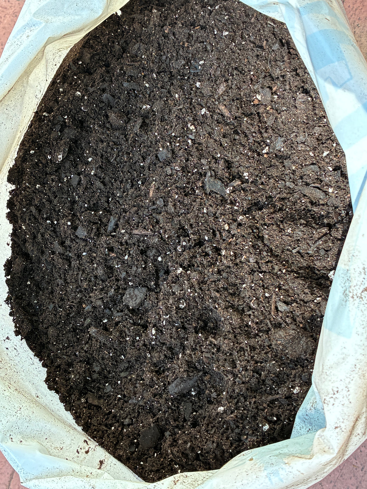 Elevated Potting Soil -the perfect living soil for organic cannabis